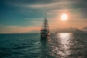 ship in antalya